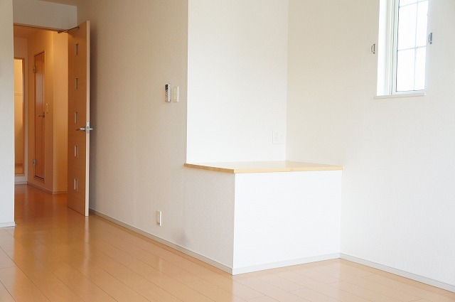 その他部屋・スペース　リビング別角度です