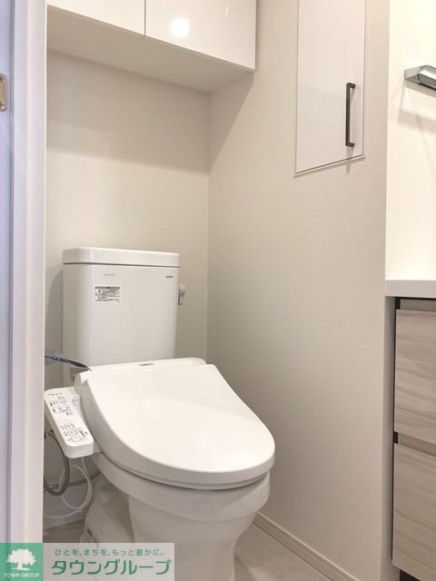 トイレ　※写真は同タイプ住戸です。