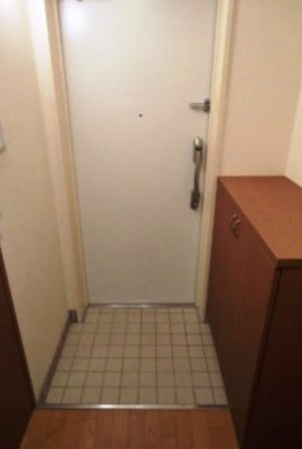 玄関　落ち着いた玄関です