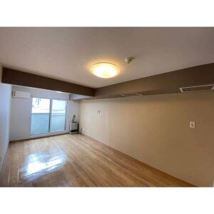 居室・リビング　★5万円以下の格安入居可♪★経済的な都市ガス・エアコン付♪★