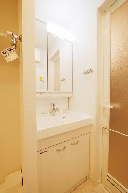 洗面設備　☆嬉しい独立洗面台☆