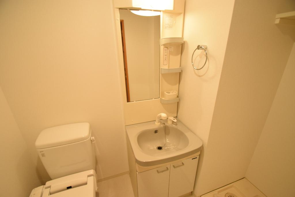 洗面設備　洗髪洗面化粧台