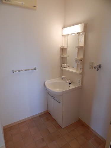 洗面設備　洗髪洗面化粧台