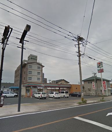 コンビニ　セブンイレブン 行橋市役所前店（コンビニ）まで916m