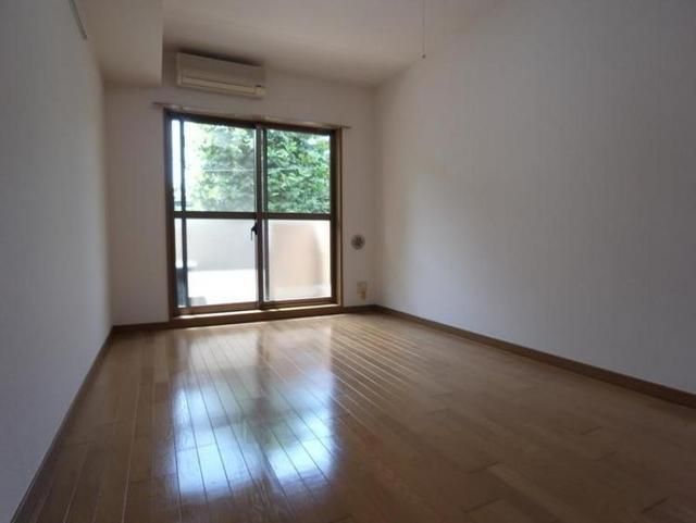 居室・リビング　洋室６．０帖フローリングのお部屋です