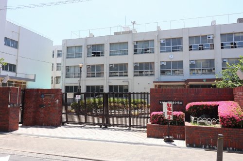 小学校　大阪市立関目東小学校（小学校）まで807m