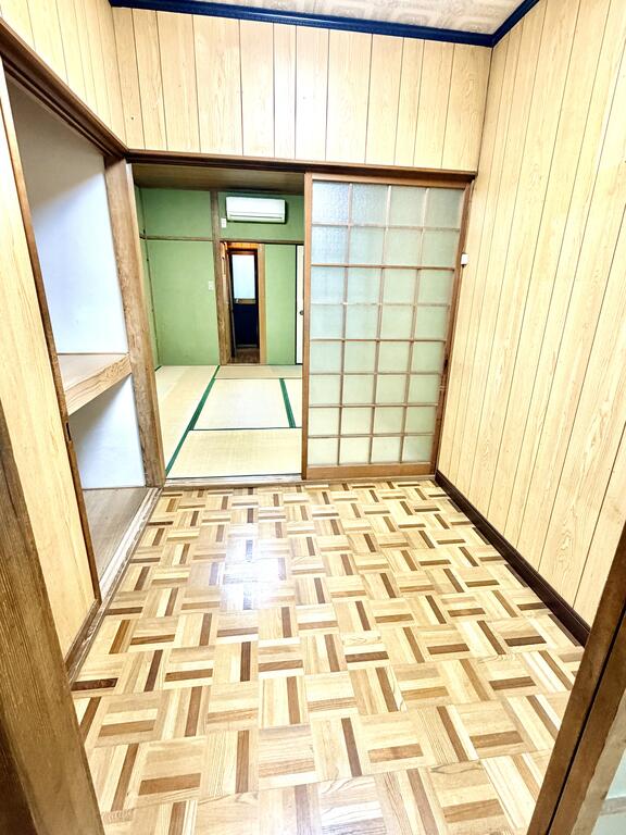 中浜1丁目貸家の居間写真