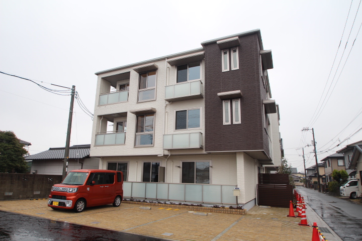建物外観　Nスタイルホームにお任せ下さい♪