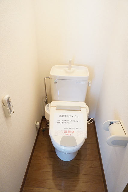トイレ　洗浄便座