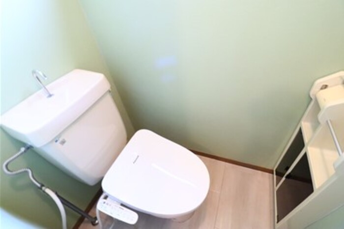 トイレ　トイレもきれいです
