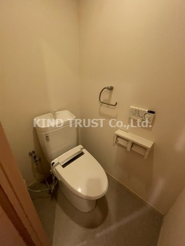トイレ　清潔感のあるトイレです