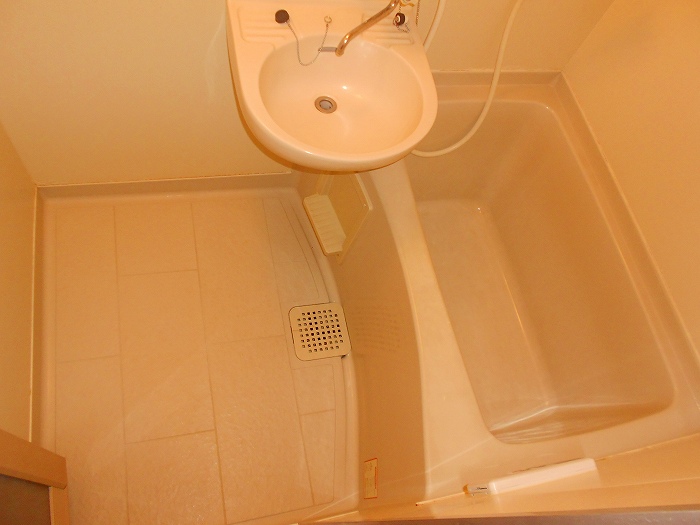 バス・シャワールーム　同マンション別部屋参考写真です