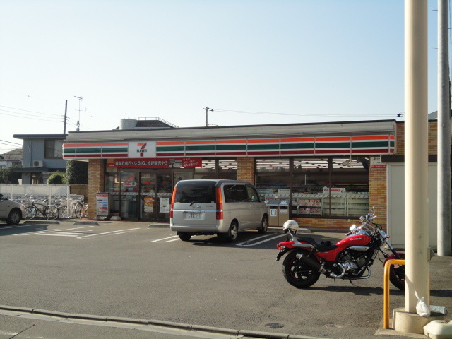 コンビニ　セブンイレブン国立富士見台2丁目店（コンビニ）まで329m