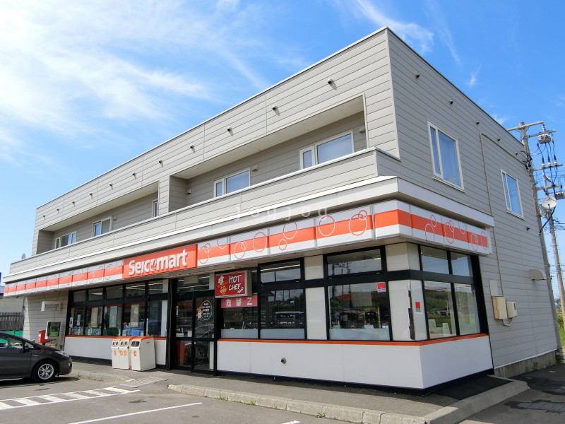 コンビニ　セイコーマートよしの店（コンビニ）まで111m