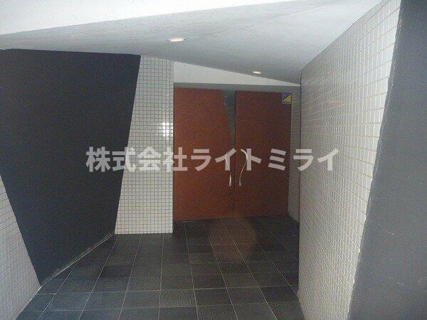 ロビー　?