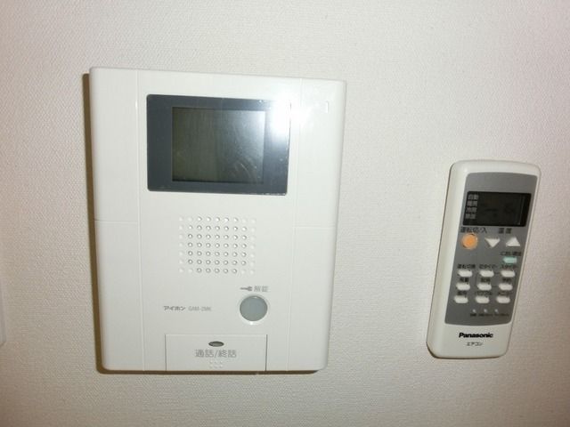 セキュリティ　★ＴＶモニターフォンで外部者をチェック★