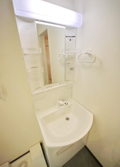 洗面設備　別部屋参考写真