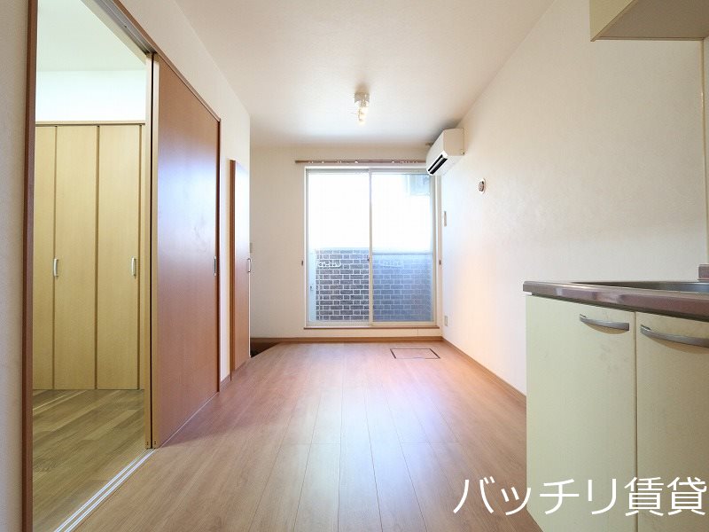 居室・リビング　※別号室イメージの為、現状を優先致します