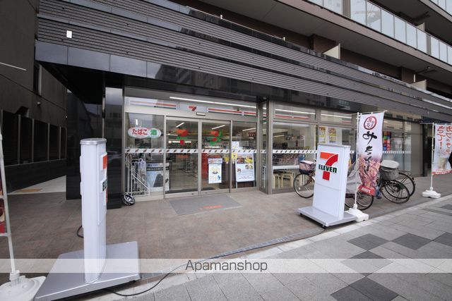 コンビニ　セブンイレブン（コンビニ）まで513m