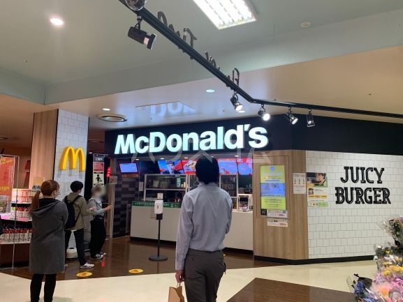 飲食店　マクドナルド 熊谷ヤオコー店（飲食店）まで1100m