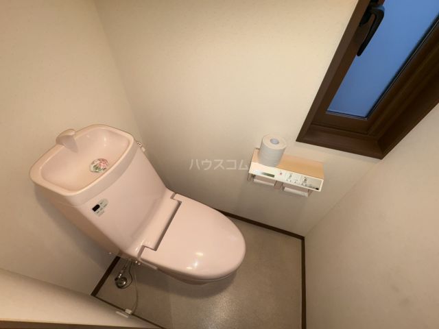 日吉町3丁目戸建のトイレ写真