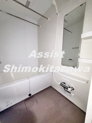 バス・シャワールーム　※同物件の参考写真です