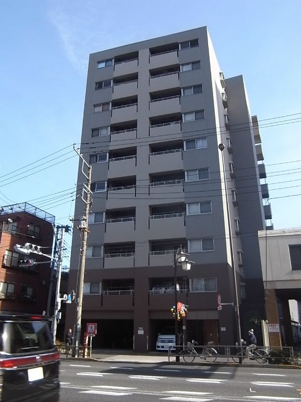 建物外観　外観は落ち着いています