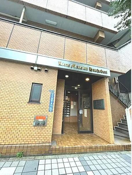 ＪＲ京葉線 八丁堀駅 徒歩1分 11階建 築44年の外観写真