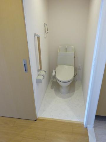 ユニヴァリィ麻生のトイレ写真