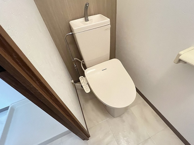 EBISU弐番館のトイレ写真