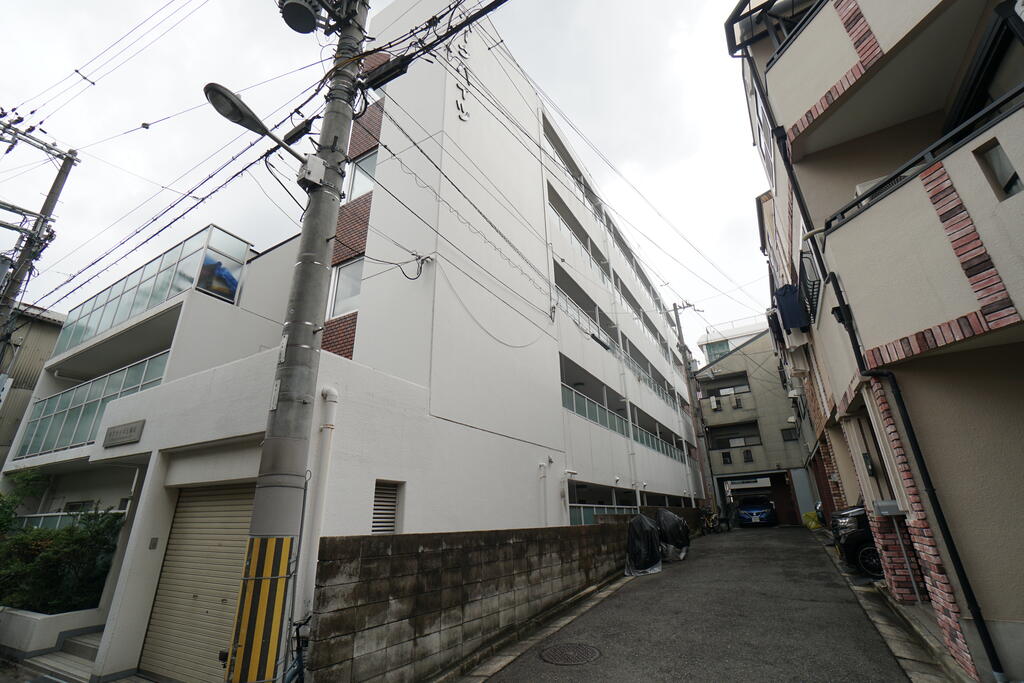 建物外観　☆仲介手数料不要です！☆お気軽にお問い合わせください♪