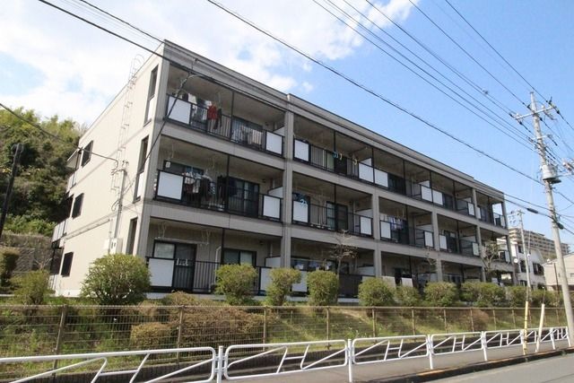 建物外観　★鉄骨造のマンション★