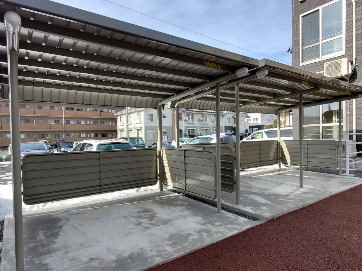 役所　山形県庁（役所）まで980m