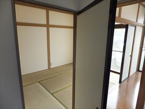 メゾン大手町 初期費用3万円のみの内装写真