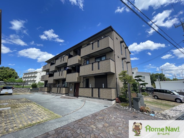 建物外観　「バレンシア」、現地待ち合わせでのご案内も大丈夫です。