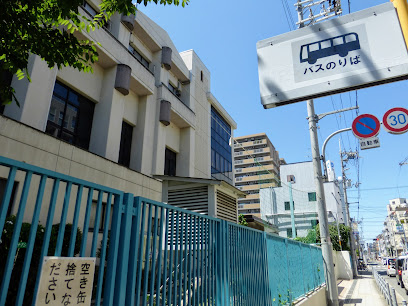 【大阪市旭区生江のマンションの小学校】