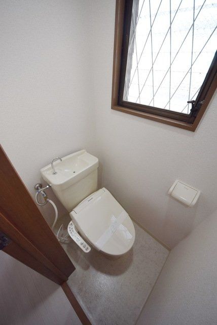 【葛飾区立石のマンションのトイレ】