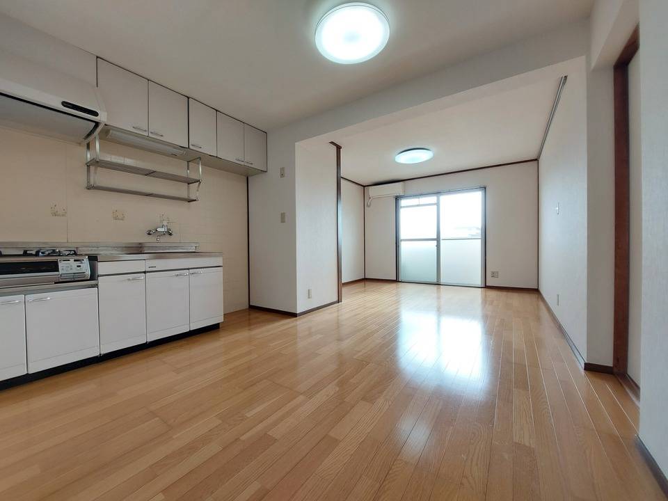 居室・リビング　リビング