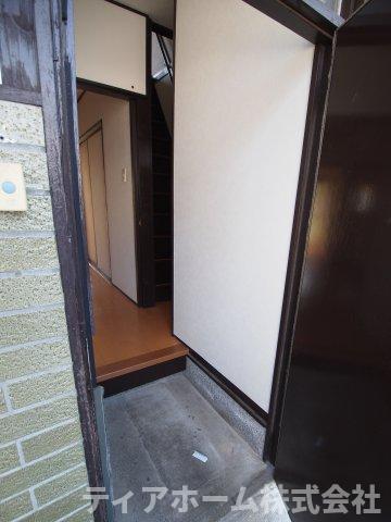 玄関　明るい玄関です