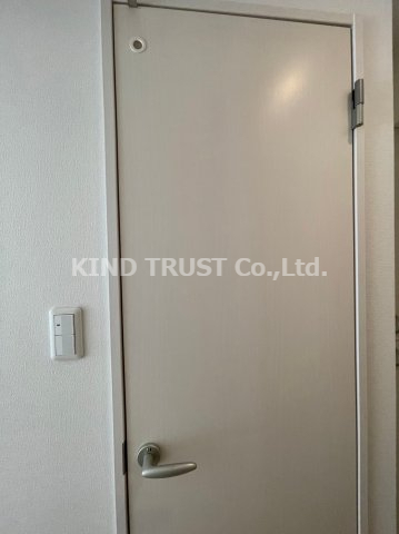 玄関　落ち着いた玄関です