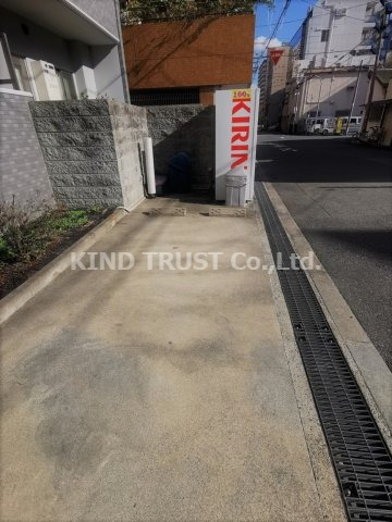 駐車場　駐車場完備です