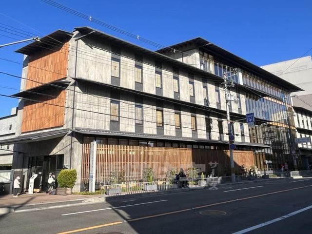 【京都市上京区新猪熊町のマンションの役所】