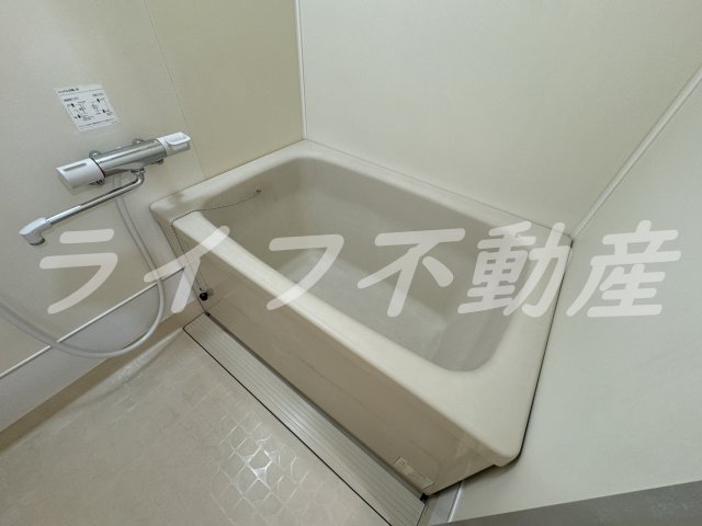 バス・シャワールーム　お風呂です