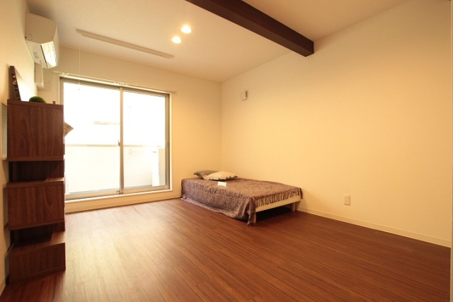 居室・リビング　写真は別号室のものです。