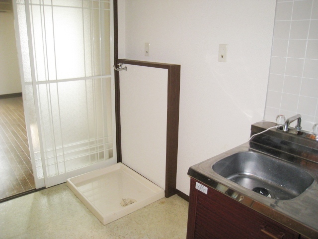 その他　洗濯機と冷蔵庫置き場