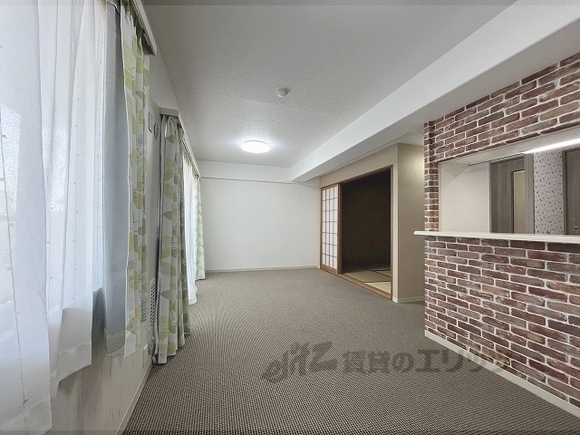 居室・リビング　リビング