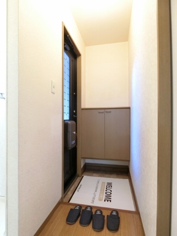 玄関　図面と現状に相違がある場合には現状を優先