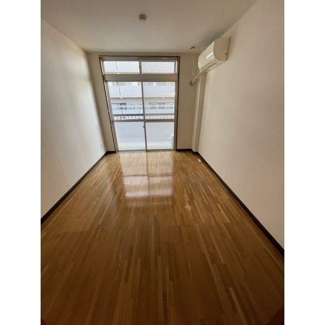 居室・リビング　７帖洋室♪