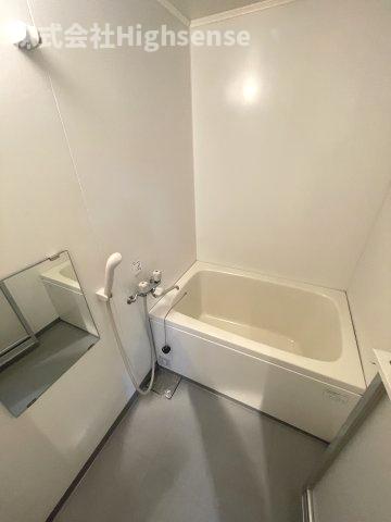 バス・シャワールーム　日々の疲れを癒すお風呂付です