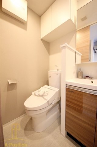 トイレ　TLRレジデンス本町WEST